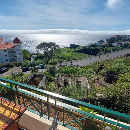 Atlantic Ocean Views Apartment *